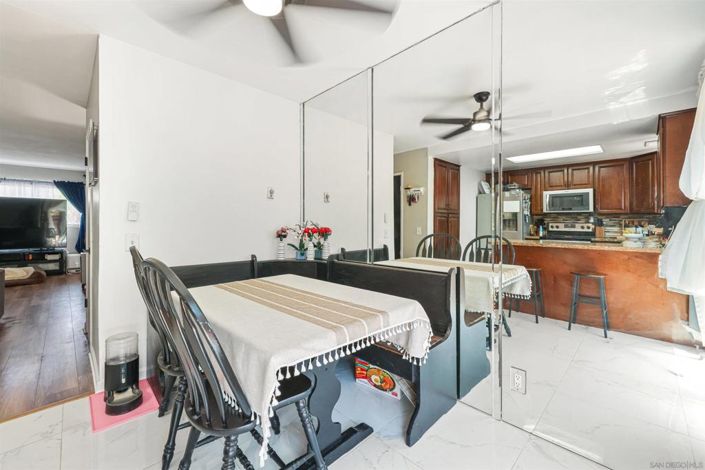 1261 34th St - photo 5