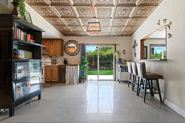 72879 Arboleda Drive, Palm Desert, CA 92260