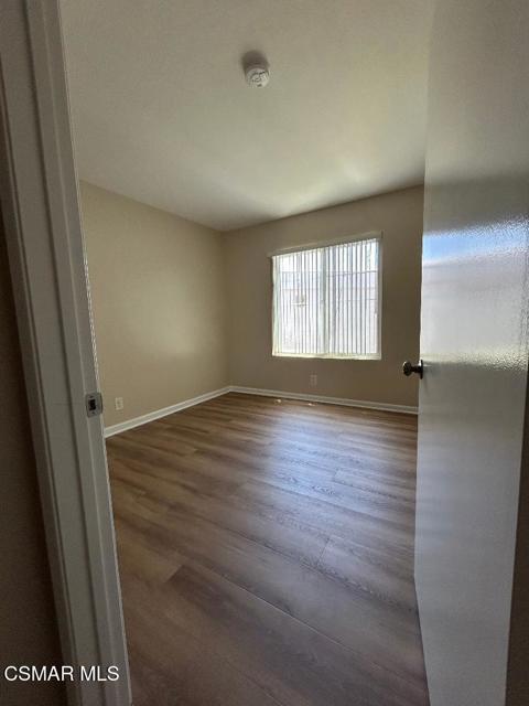 3376 Holly Grove Street, Westlake Village CA: https://media.crmls.org/mediaz/8ce36fbc-3db1-4407-bcc3-d160353b0b1f.jpg