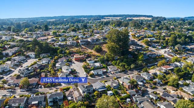 1545 Escalona Drive, Santa Cruz CA: https://media.crmls.org/mediaz/8ce3ea96-c0f3-48db-8434-0a289fbe168f.jpg