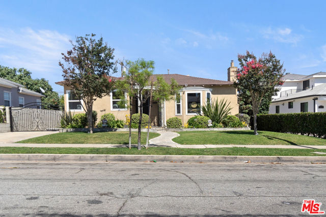 5606 Marburn Avenue, Los Angeles, California 90043, 2 Bedrooms Bedrooms, ,2 BathroomsBathrooms,Single Family Residence,For Sale,Marburn,24430189