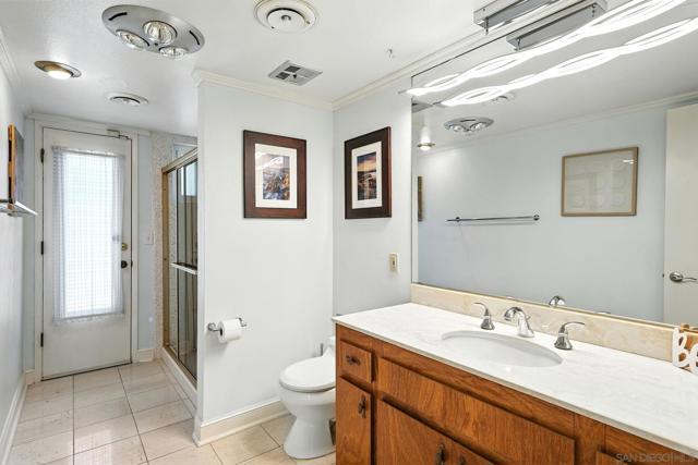 4343 Avenida Gregory, Spring Valley CA: https://media.crmls.org/mediaz/8ce67861-e47b-4f81-9167-8da2ac6af744.jpg