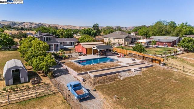 2680 Marina Ave., Livermore CA: https://media.crmls.org/mediaz/8ce8d017-1da0-4212-a844-49174cbf9fb3.jpg