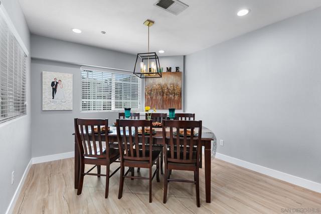 5092 Guava Ave., La Mesa, California 91942, 3 Bedrooms Bedrooms, ,3 BathroomsBathrooms,Condominium,For Sale,Guava Ave.,250039465SD