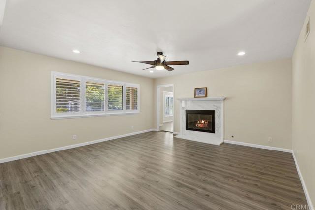 Detail Gallery Image 5 of 30 For 1333 via Encinos Dr, Fallbrook,  CA 92028 - 3 Beds | 2 Baths