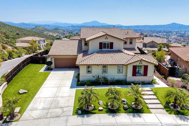 5324 Bella Vista St, Santee CA: https://media.crmls.org/mediaz/8cee5b88-abe8-4e2e-bac8-7ca5d08a6d9b.jpg