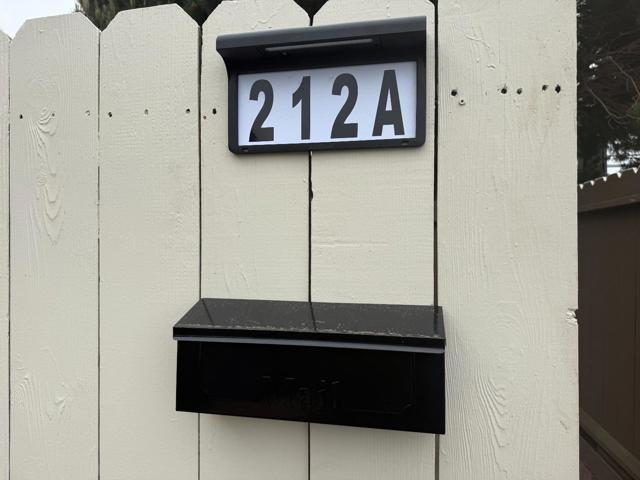 212 Village Lane, Daly City CA: https://media.crmls.org/mediaz/8cee84d7-a3a7-4831-9e7a-ffda767d4f57.jpg