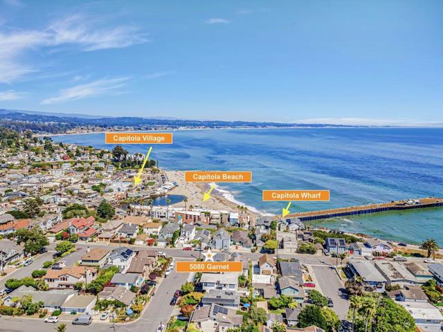5080 Garnet Street, Capitola CA: https://media.crmls.org/mediaz/8ceefc50-0bbd-44ec-b284-d849ac6eded0.jpg