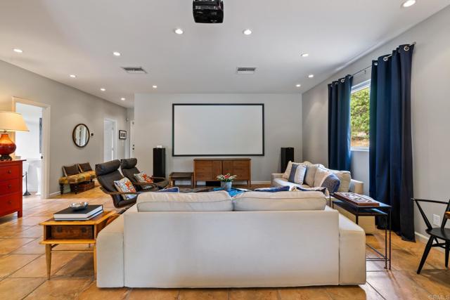 16851 Orchard Bend Road, Poway CA: https://media.crmls.org/mediaz/8cef105f-4675-45e1-85fa-1f897ddb77e9.jpg
