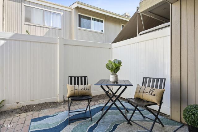 Detail Gallery Image 11 of 34 For 1466 San Simeon Ct #4,  Ventura,  CA 93003 - 2 Beds | 1/1 Baths