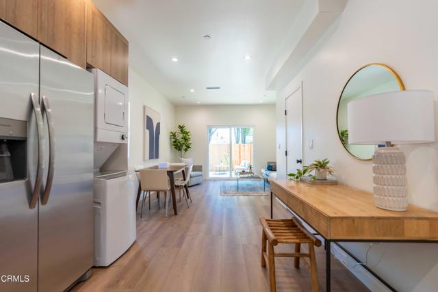 2222 1/4 Dorris Place, Los Angeles CA: https://media.crmls.org/mediaz/8cf09e13-7f4f-4fce-b800-78d34cf433aa.jpg