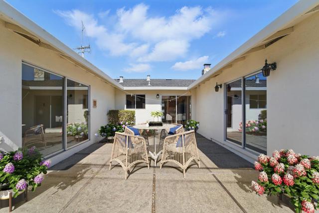 1380 Tuolumne Road, Millbrae CA: https://media.crmls.org/mediaz/8cf1521b-07cf-45a1-aa50-71d66467f1c8.jpg