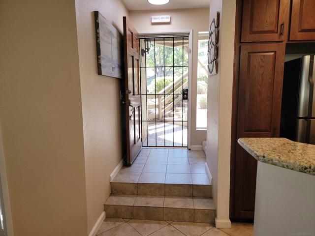 7336 Mission Dam Terrace, Santee CA: https://media.crmls.org/mediaz/8cf19192-9f95-48ae-8a81-298f669c6c8a.jpg