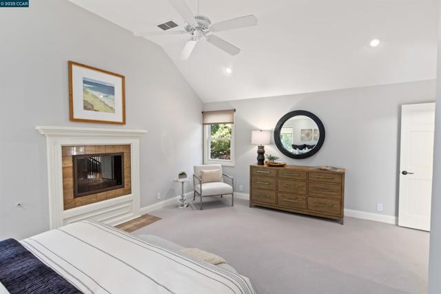 2140 Hidden Oak Dr, Danville CA: https://media.crmls.org/mediaz/8cf1bc2c-cb41-4e71-918e-d7fca3f4b491.jpg