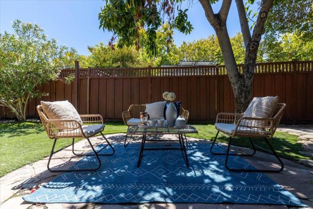 1789 Elsie Avenue, Mountain View CA: https://media.crmls.org/mediaz/8cf3067a-2af3-4ee4-9e77-305d0d696698.jpg