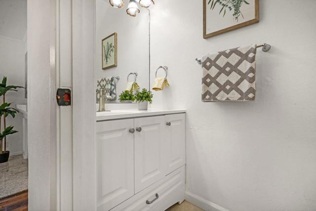 272 State Street, San Mateo CA: https://media.crmls.org/mediaz/8cf35477-f6a8-4eaf-a4dd-16c6771e10e0.jpg