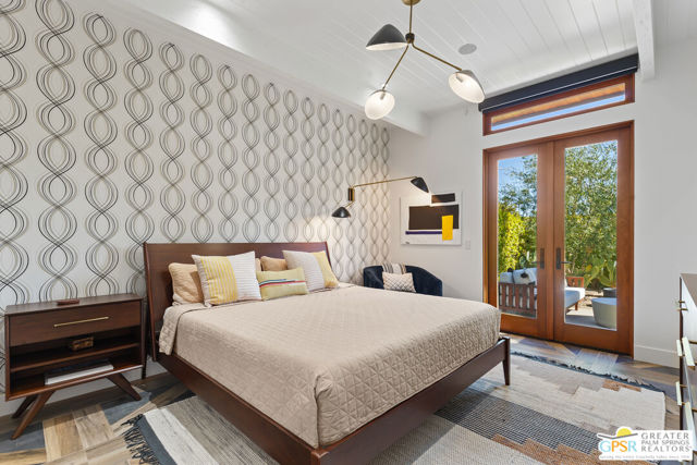 1189 N Rose Avenue, Palm Springs CA: https://media.crmls.org/mediaz/8cf37cb5-a997-473f-92e9-bc2d4bf516bd.jpg