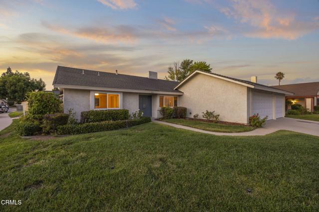 205 Larkhill Street, Thousand Oaks CA: https://media.crmls.org/mediaz/8cf3c294-ea13-4876-bcba-1e270fae0280.jpg