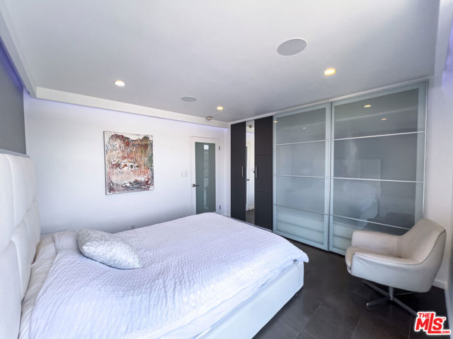 2160 Century Park East, Los Angeles CA: https://media.crmls.org/mediaz/8cf47eb9-e2f6-40c2-9fd3-6500f1eddae6.jpg