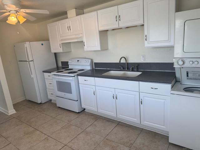 3769 Z St, San Diego CA: https://media.crmls.org/mediaz/8cf4d2f7-8ffd-4570-bca2-44267d5fe134.jpg