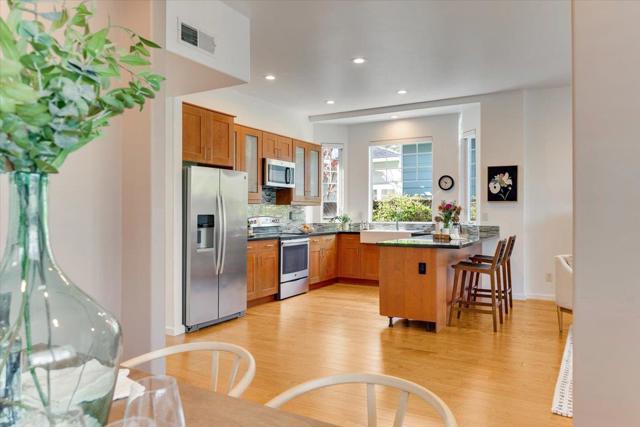 513 Hill Street, Capitola CA: https://media.crmls.org/mediaz/8cf53cba-8391-4f50-9987-34e51a6c154c.jpg