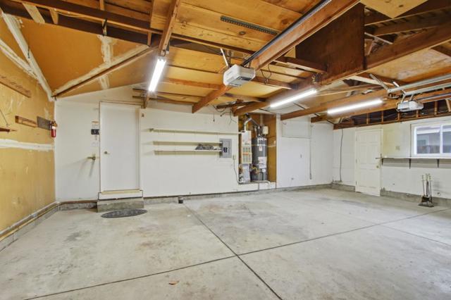 6571 Catamaran Street, San Jose CA: https://media.crmls.org/mediaz/8cf84aab-69a6-4999-b339-da97ecc91b1c.jpg