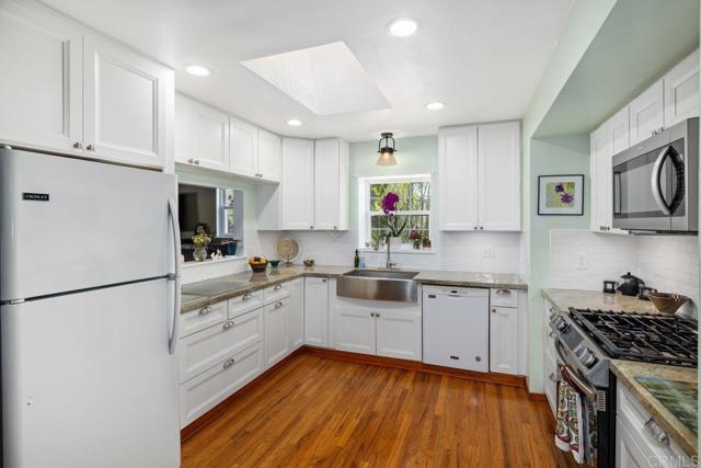 10171 Ramona Drive, Spring Valley CA: https://media.crmls.org/mediaz/8cfa947e-cc9c-4d8e-a6a5-ffc2aae1eb39.jpg