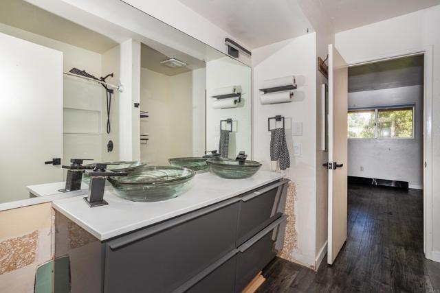 Detail Gallery Image 12 of 26 For 5700 Baltimore Dr #16,  La Mesa,  CA 91942 - 2 Beds | 2 Baths