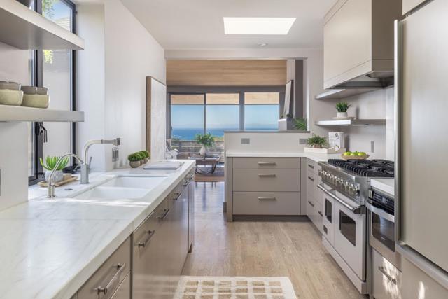 3493 Greenfield Place, Carmel CA: https://media.crmls.org/mediaz/8cfc24a7-5ca1-41e2-a760-98f939eba2fa.jpg