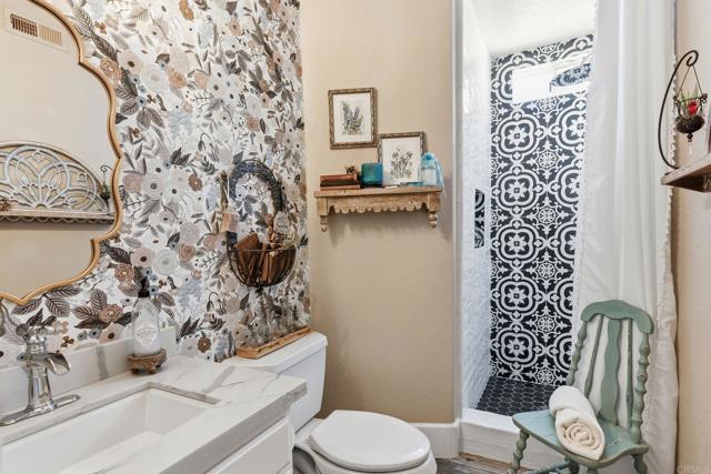 Detail Gallery Image 23 of 56 For 2763 Canyon Oak Pl, Escondido,  CA 92029 - 5 Beds | 3 Baths