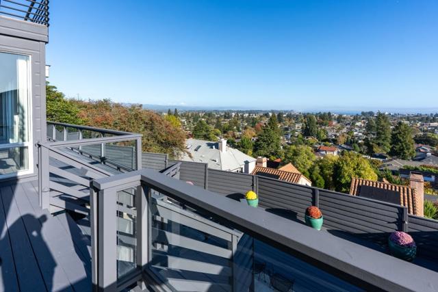 902 Laurent Street, Santa Cruz CA: https://media.crmls.org/mediaz/8cfd5c69-caff-4243-ae20-c3c512aa36e4.jpg