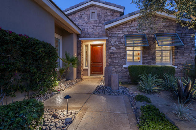 61260 Portulaca Drive, La Quinta CA: https://media.crmls.org/mediaz/8d01f394-5be7-45c0-b216-50f6a9534fd2.jpg