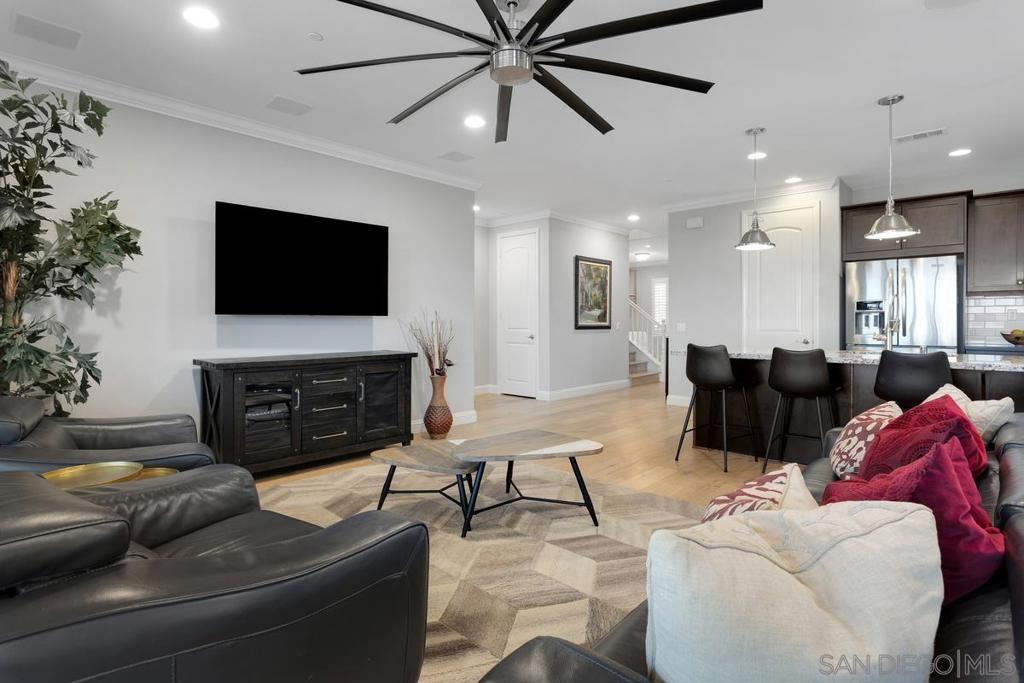 1748 Avenida Regina - photo 14