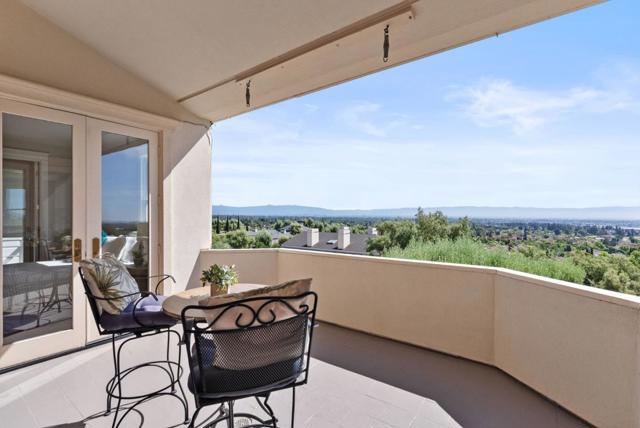 2589 Greenrock Road, Milpitas CA: https://media.crmls.org/mediaz/8d03f477-22aa-4a45-a847-38c3590d839c.jpg