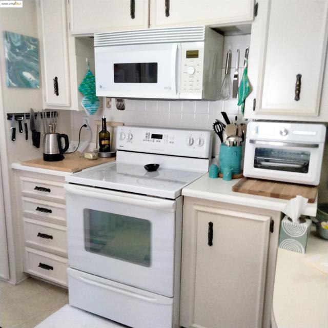 26 Bradley Lane, Antioch CA: https://media.crmls.org/mediaz/8d04e621-8aad-401b-a99d-add0edd187a5.jpg