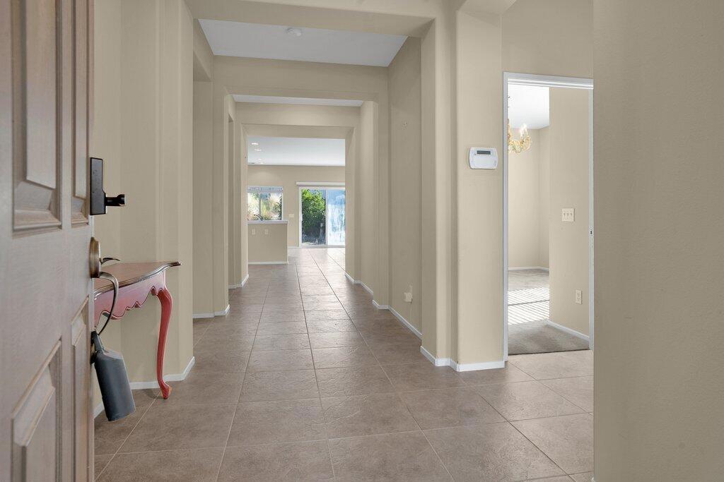 MLS #219138121DA image #2