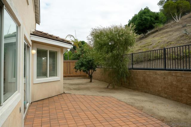 Image 19 of 23 For 390 La Soledad Way
