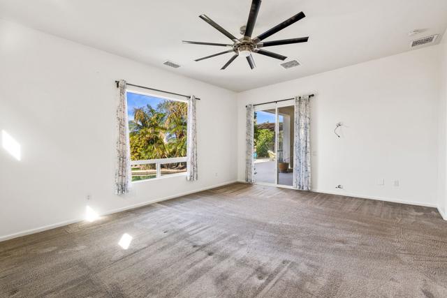 74062 Jeri Lane, Palm Desert CA: https://media.crmls.org/mediaz/8d0971e6-c71b-4c76-bc95-cb3243e74af5.jpg