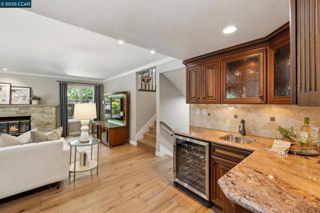 210 Still Creek Rd, Danville CA: https://media.crmls.org/mediaz/8d097d7a-293c-480a-af28-f981f3325ba7.jpg