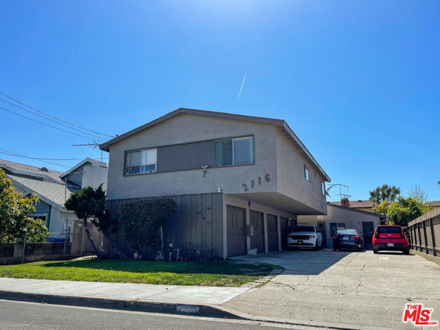 2116 WARFIELD Avenue, Redondo Beach, California 90278, ,Residential Income,Sold,WARFIELD,22139161