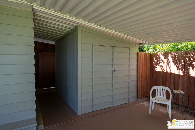 480 Calle Madrigal, Cathedral City CA: https://media.crmls.org/mediaz/8d09ccac-43dc-4b54-990d-c958b5c262fd.jpg