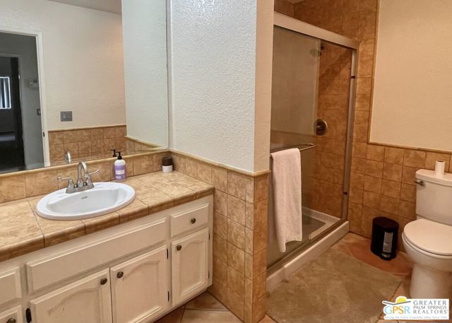 51905 Avenida Rubio, La Quinta CA: https://media.crmls.org/mediaz/8d0acb77-6c50-410f-a31d-0441ff26517e.jpg