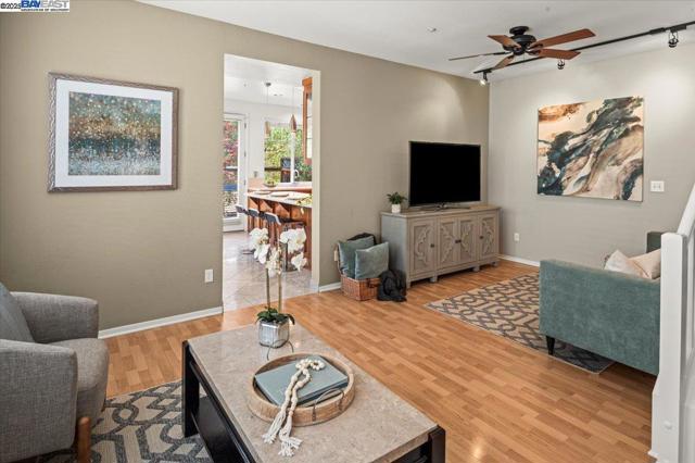 Image 3 of 53 For 23110 Canyon Terrace Dr