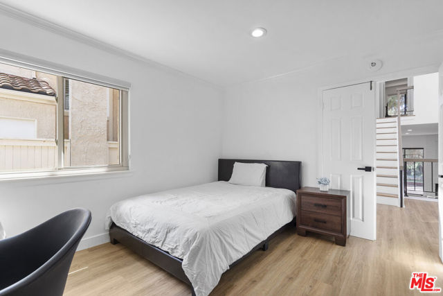 532 Riviera Court, Fullerton CA: https://media.crmls.org/mediaz/8d0b33c7-c49d-48c8-b5b4-a11b84eb124a.jpg