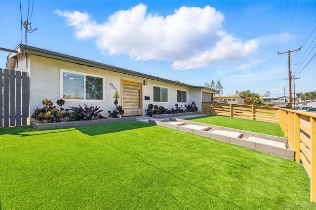 4862 Kesling Ct, San Diego CA: https://media.crmls.org/mediaz/8d0b845f-74c7-492f-a7e0-6c2b9bb0eb49.jpg