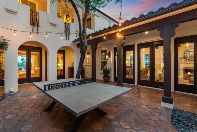 Detail Gallery Image 4 of 39 For 7691 Circulo Sequoia, Carlsbad,  CA 92009 - 5 Beds | 3/1 Baths