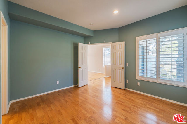 2320 Leggett Lane, Fullerton CA: https://media.crmls.org/mediaz/8d0c5bd3-9ac5-4436-9b73-9f5568fc28dc.jpg