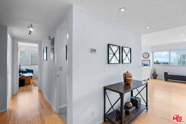 10701 Wilshire Boulevard, Los Angeles CA: https://media.crmls.org/mediaz/8d0de1ae-30b3-4389-81d8-33e55ba1af67.jpg
