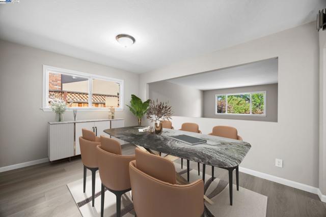 4580 Theresa Ave, Fremont CA: https://media.crmls.org/mediaz/8d0ea813-4ff8-47bf-a323-82709adcf18e.jpg