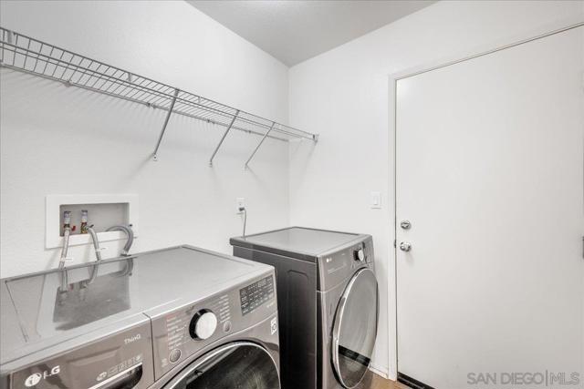 33129 Big Range Dr, Winchester CA: https://media.crmls.org/mediaz/8d0ee80b-d60e-45fe-8496-e792bed387d0.jpg